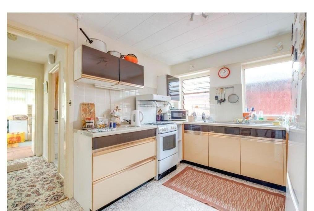 Holiday home 5 Double Bedroom House